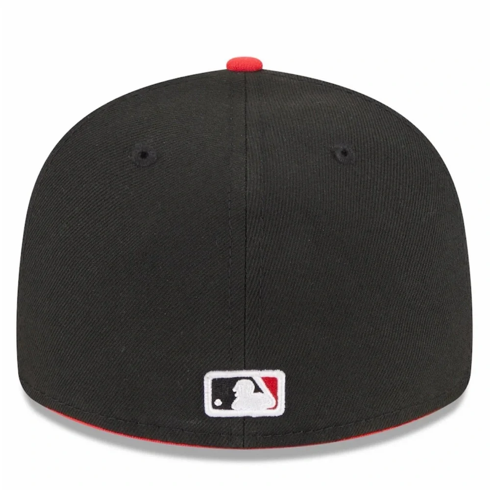 Cincinnati Reds Fitted Hat (7 1/4) - Picture 3 of 4